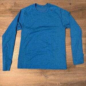Lululemon Metal Vent Long Sleeve - Medium - Blue